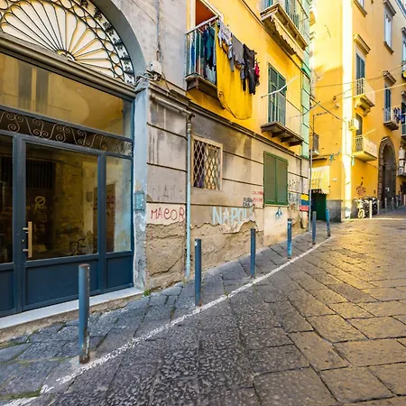 Διαμέρισμα Montesanto Flow Flat By Napoliapartments